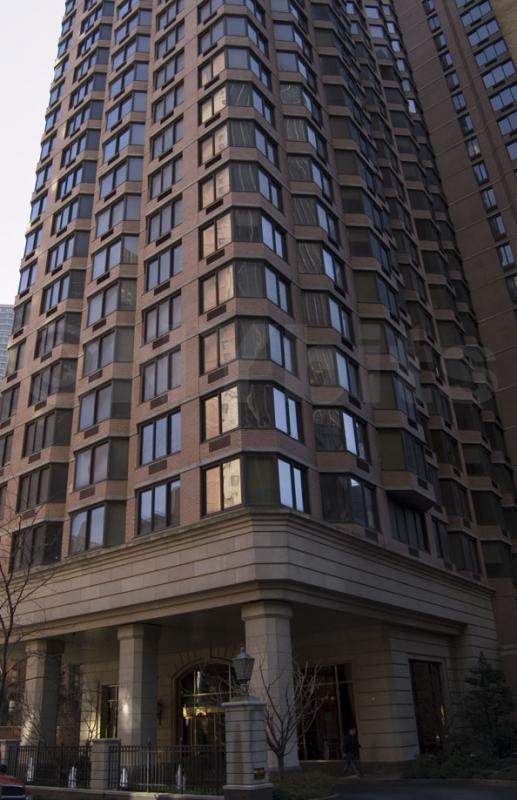 240 East 39th Street rentals Paramount Tower Apartments for rent in